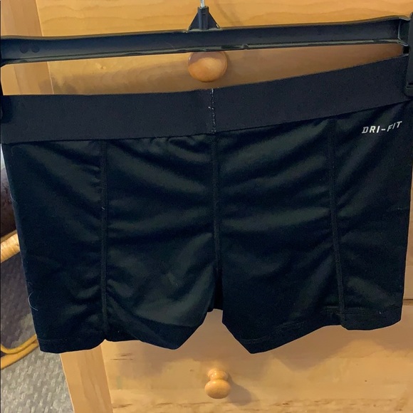 Nike Pro Spandex - Picture 2 of 3